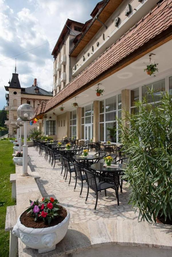 Hotel Parc Băile Govora Buitenkant foto